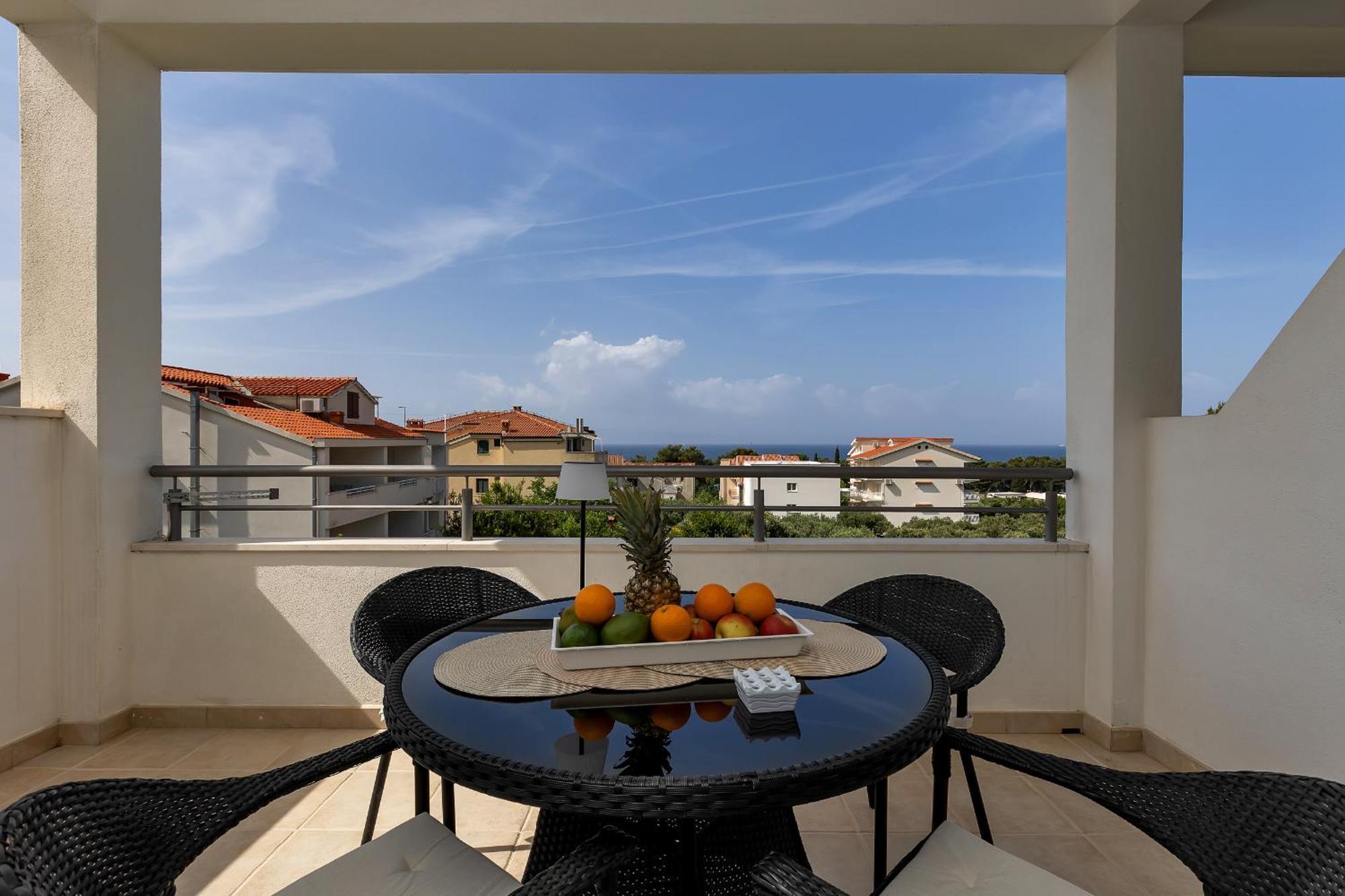 Villa Mare Tucepi Exterior photo